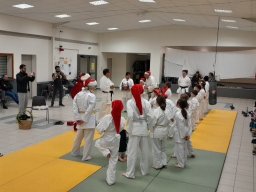 e420221217photoparcnoelnoelkarate 1604
